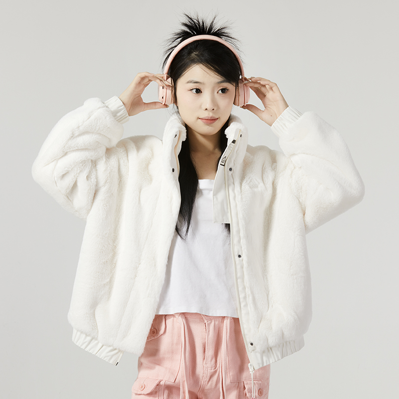 阿迪达斯CITY ESC FUR女羊羔绒外套IP7045