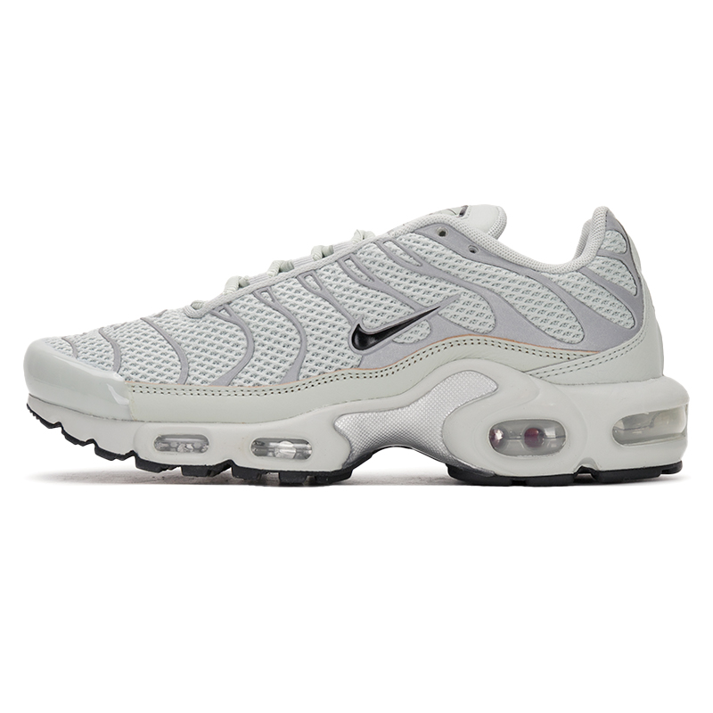 耐克W AIR MAX PLUS女中正FV8480-002